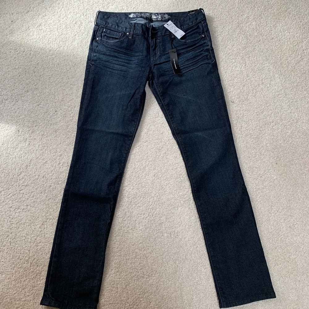 Express Stella Skinny Regular Fit Low Rise Barely Boot - New with tags